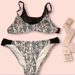NEW WITH TAGS Radio Fiji Floral Bikini Set